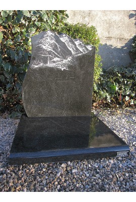 MONUMENT CINERAIRE "MONTAGNE"